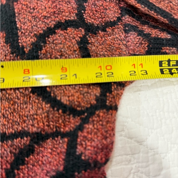 Space Dye Oversize Open Front
Skull Cardigan - Picture 8 of 11